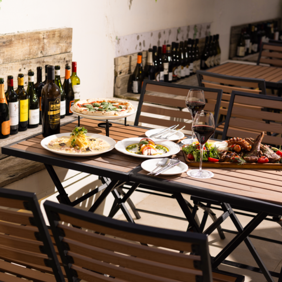 리바이저, '가든 테이블' 인수로 요식업 브랜드 포트폴리오 확장 섬네일